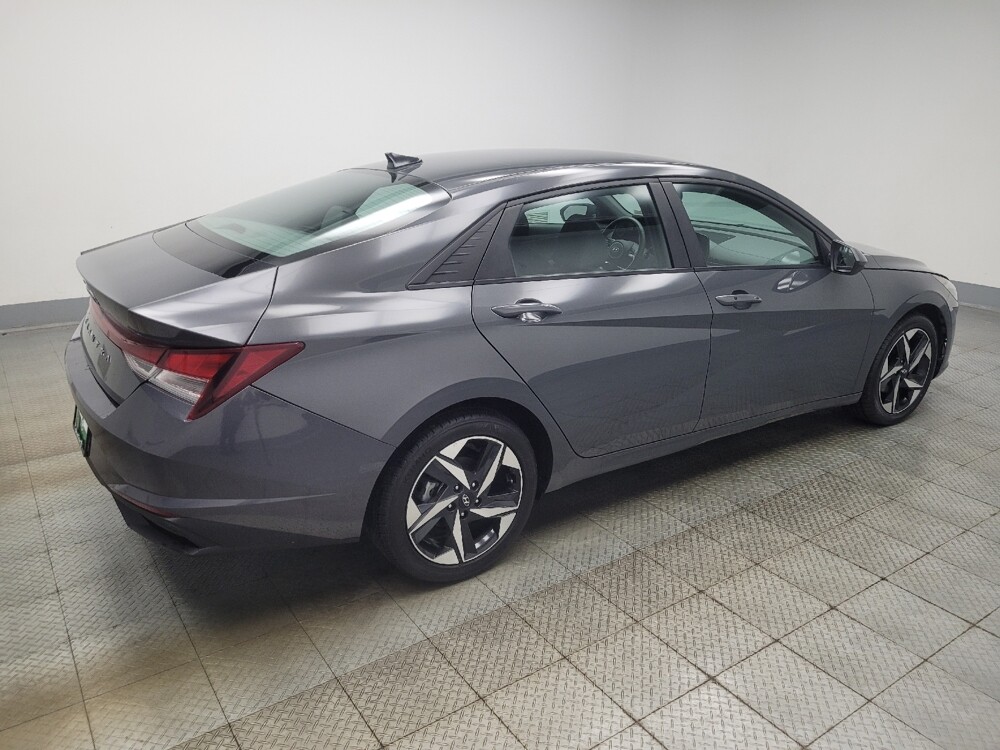 2023 Hyundai Elantra in Highland, IN 46322 - 18133489 10