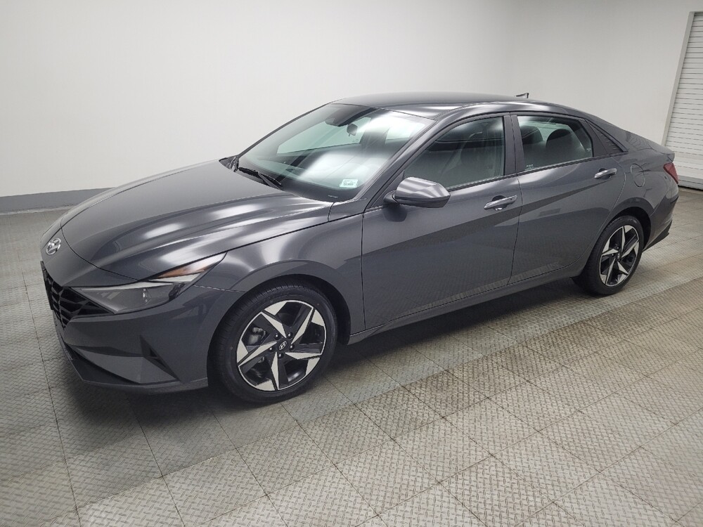 2023 Hyundai Elantra in Highland, IN 46322 - 18133489 2