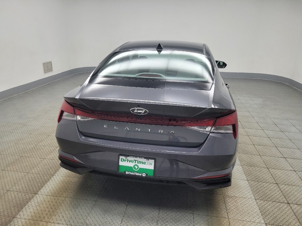 2023 Hyundai Elantra in Highland, IN 46322 - 18133489 7