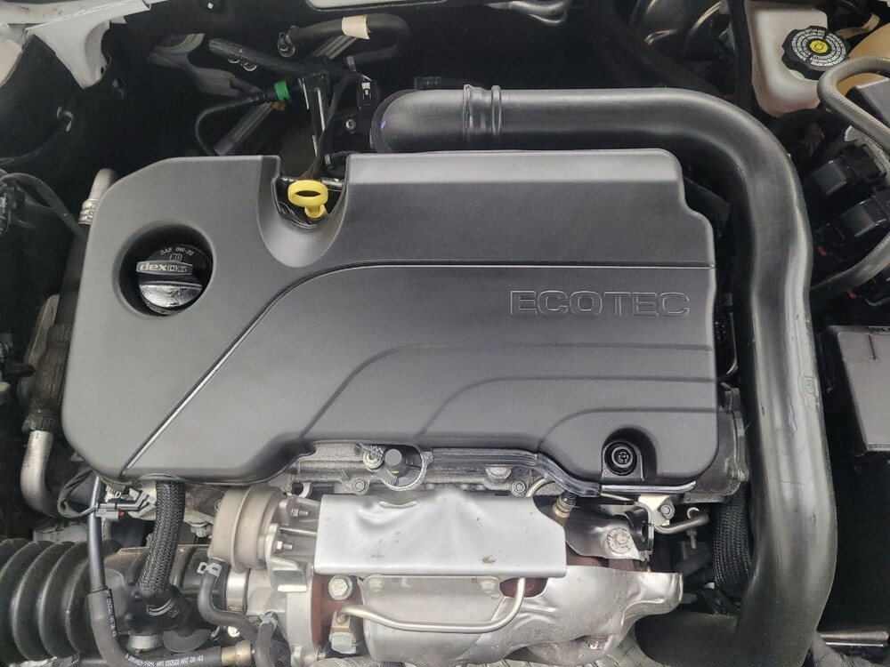 2022 Chevrolet Malibu in Highland, IN 46322 - 18133491 30