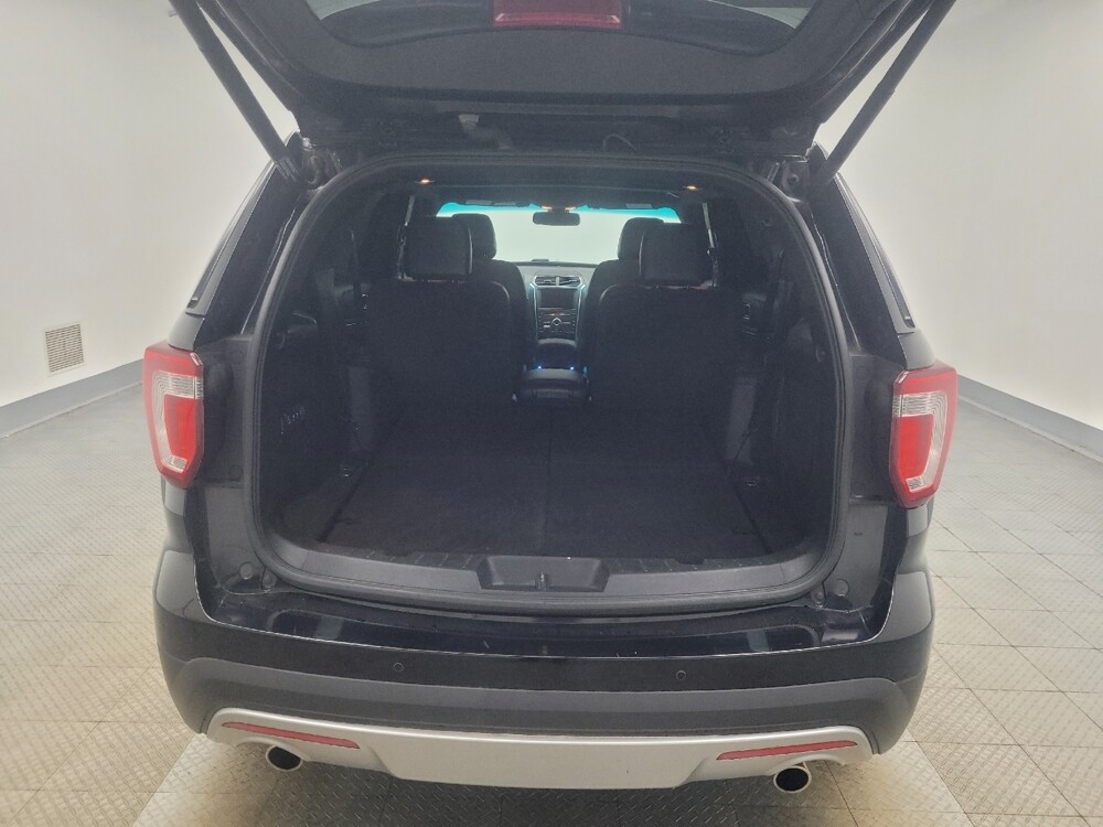 2016 Ford Explorer in Highland, IN 46322 - 18133493 29