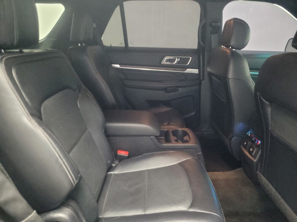 2016 Ford Explorer in Highland, IN 46322 - 18133493 19