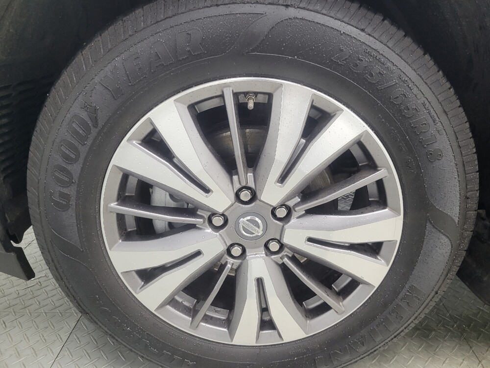 2018 Nissan Pathfinder in Highland, IN 46322 - 18133494 31