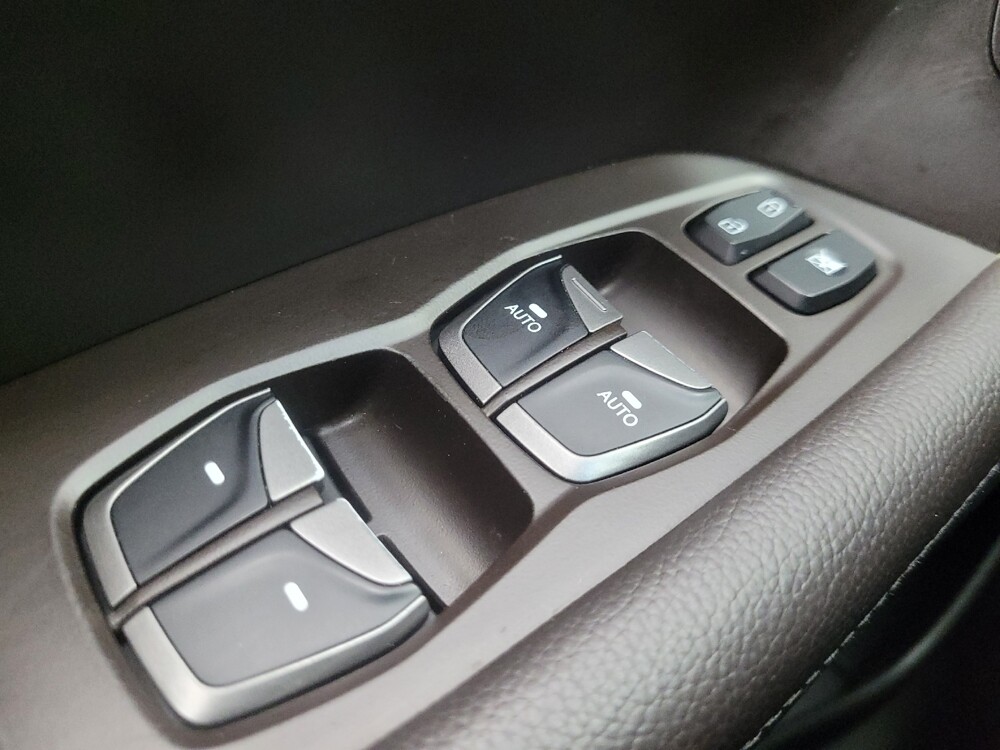 2018 Hyundai Santa Fe in Highland, IN 46322 - 18133495 27