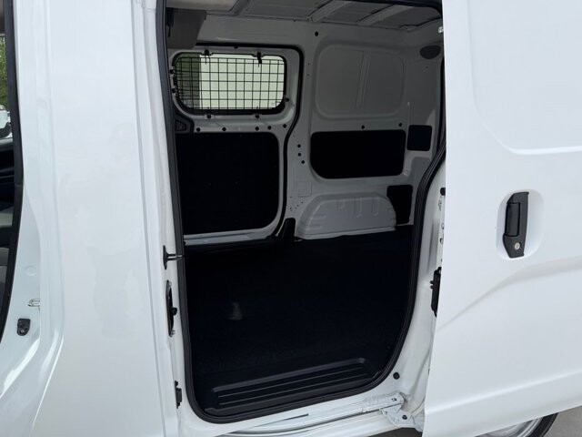 2018 Nissan NV200 in Knoxville, TN 37920 - 18133497 9