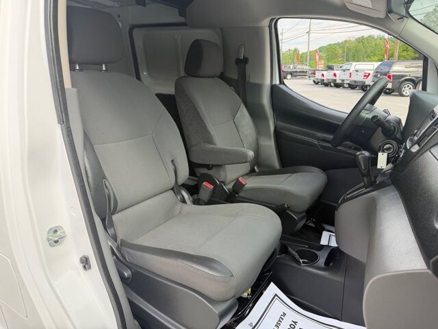 2018 Nissan NV200 in Knoxville, TN 37920 - 18133497 16