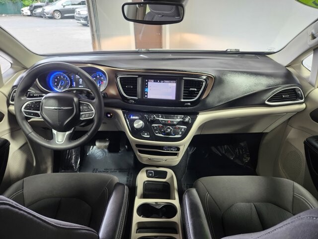 2023 Chrysler Voyager in Cinnaminson, NJ 08077 - 18133499 15