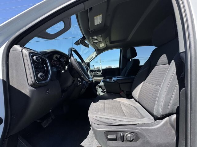 2021 Chevrolet Silverado 1500 in Winchester, VA 22602 - 18133505 14