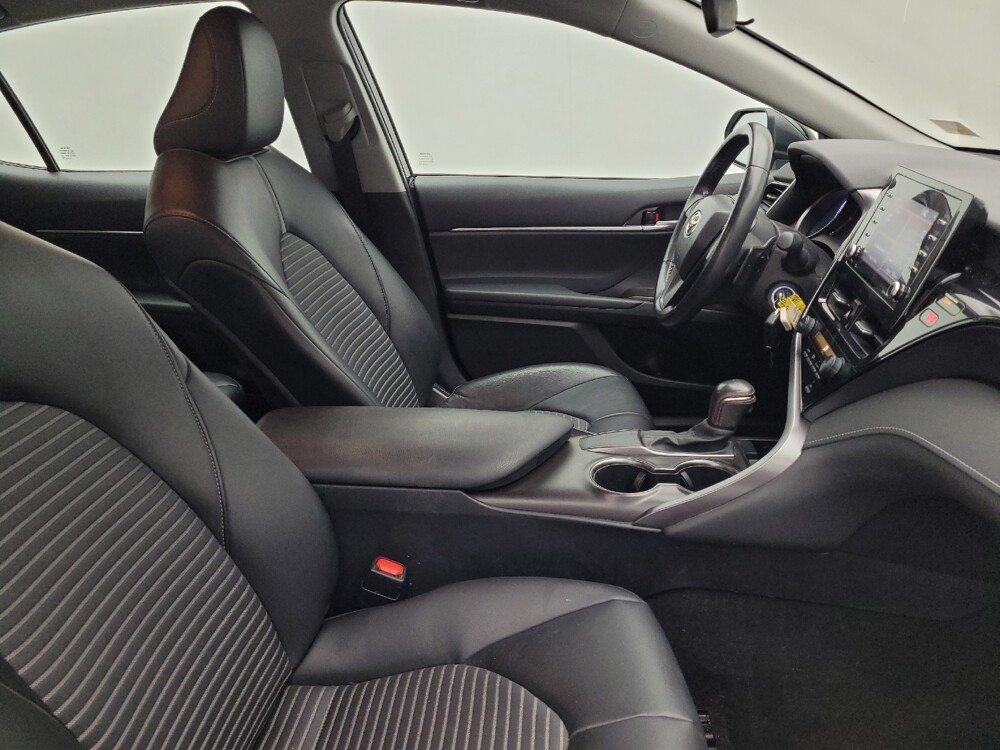 2021 Toyota Camry in Raleigh, NC 27604 - 18133515 21