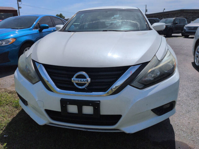 2016 Nissan Altima in North Little Rock, AR 72117-1620 - 18133519 2