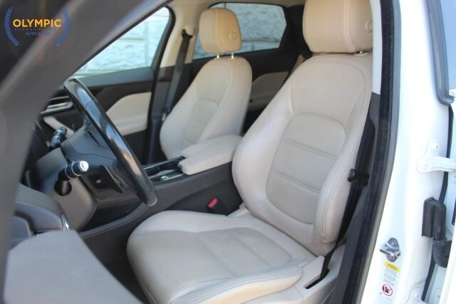 2017 Jaguar F-PACE in Decatur, GA 30032 - 18133520 32