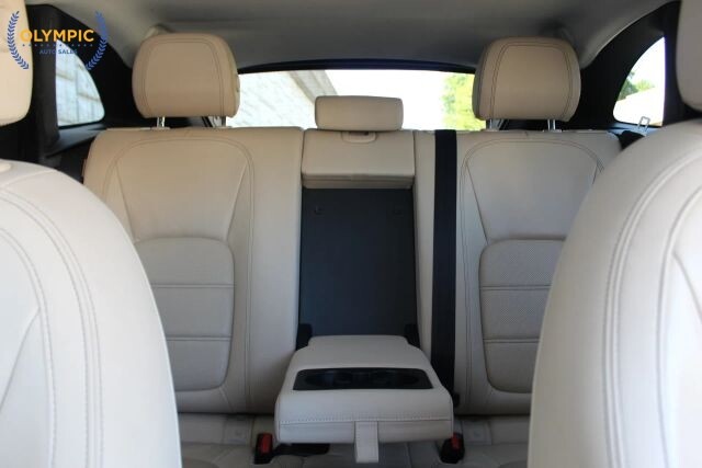 2017 Jaguar F-PACE in Decatur, GA 30032 - 18133520 36