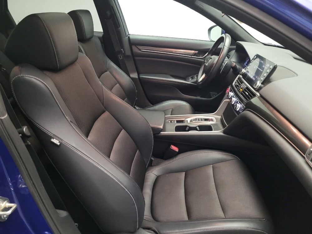 2018 Honda Accord in Downey, CA 90241 - 18133531 21