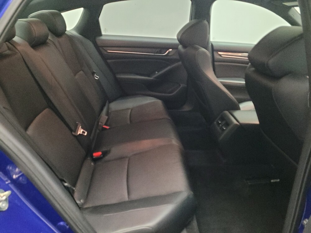 2018 Honda Accord in Downey, CA 90241 - 18133531 19