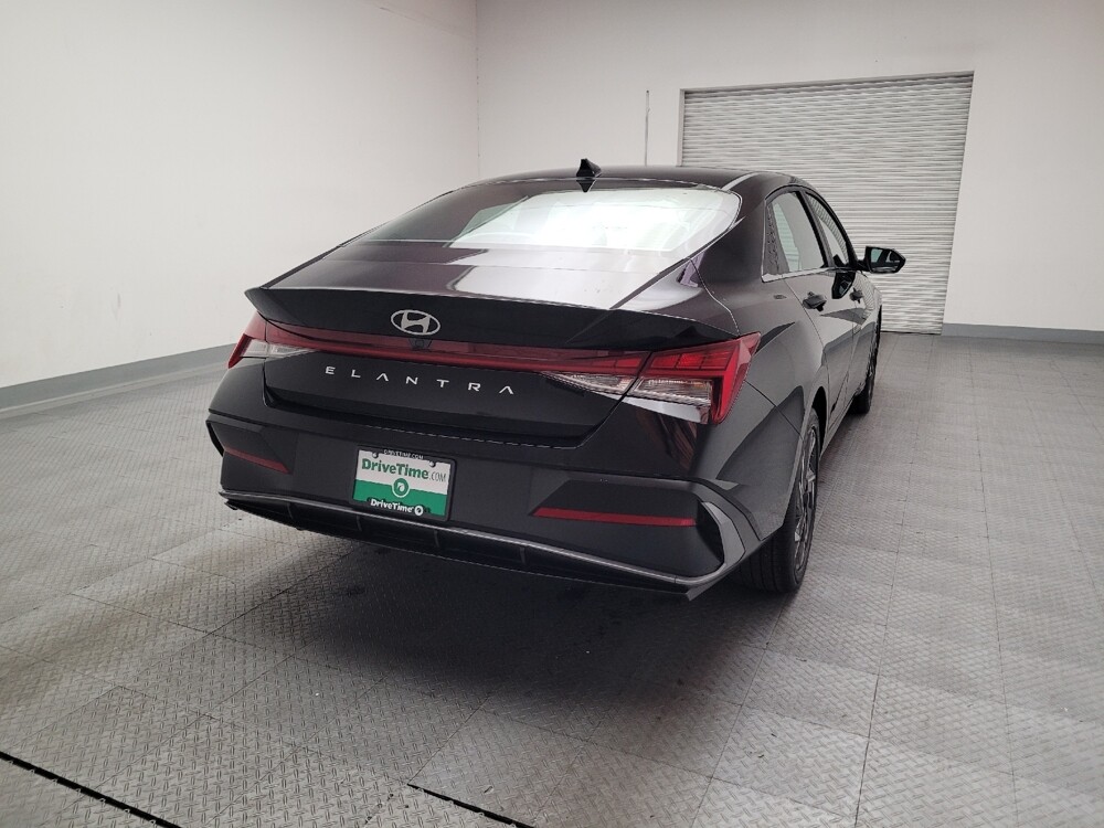 2025 Hyundai Elantra in Riverside, CA 92504 - 18133532 7