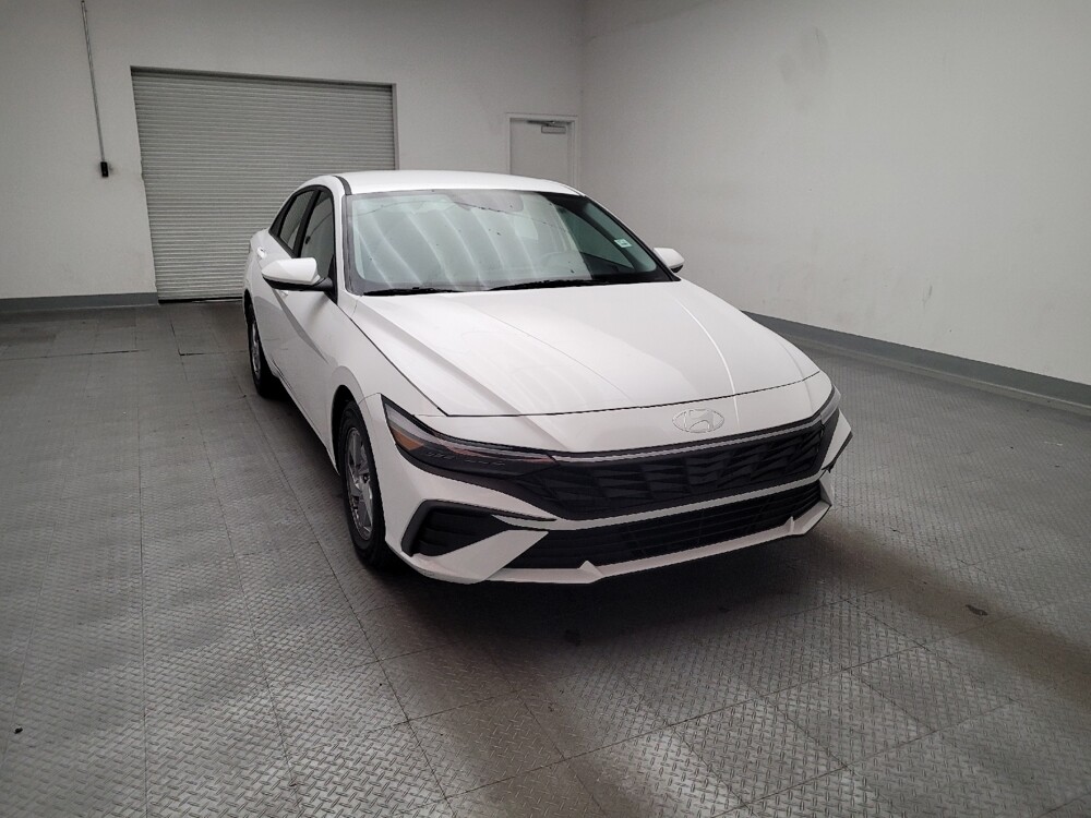 2024 Hyundai Elantra in Downey, CA 90241 - 18133534 14