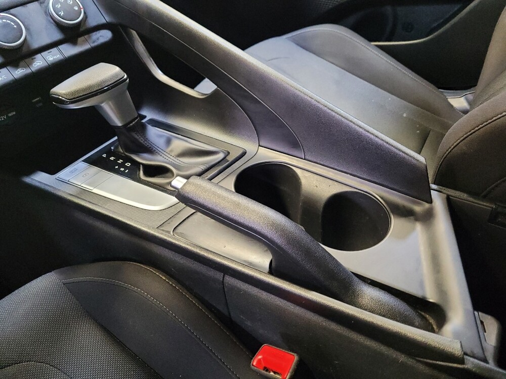 2024 Hyundai Elantra in Downey, CA 90241 - 18133534 26