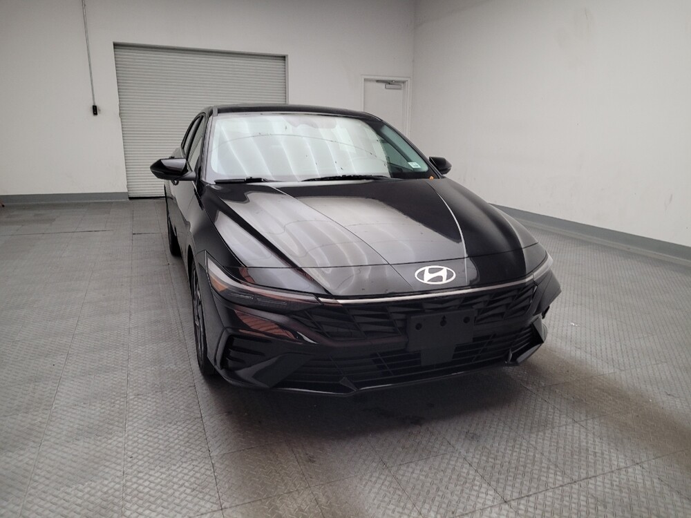 2025 Hyundai Elantra in Riverside, CA 92504 - 18133537 14