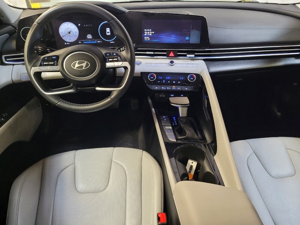 2025 Hyundai Elantra in Riverside, CA 92504 - 18133537 22