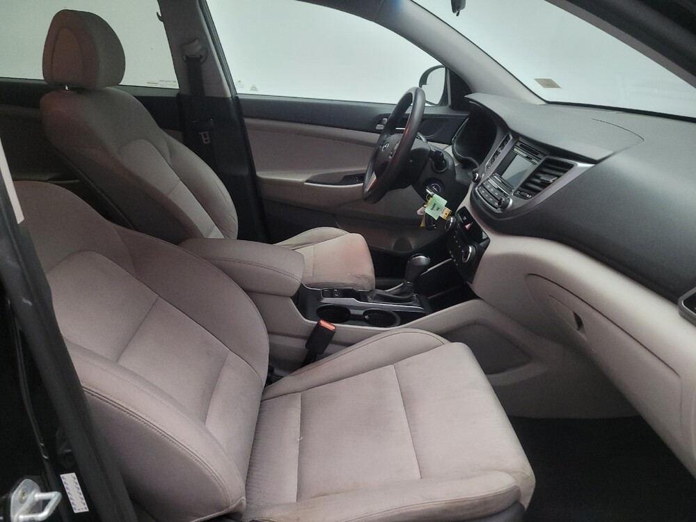 2016 Hyundai Tucson in Bakersfield, CA 93309 - 18133540 21