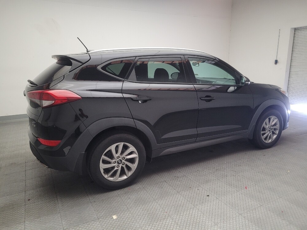 2016 Hyundai Tucson in Bakersfield, CA 93309 - 18133540 10
