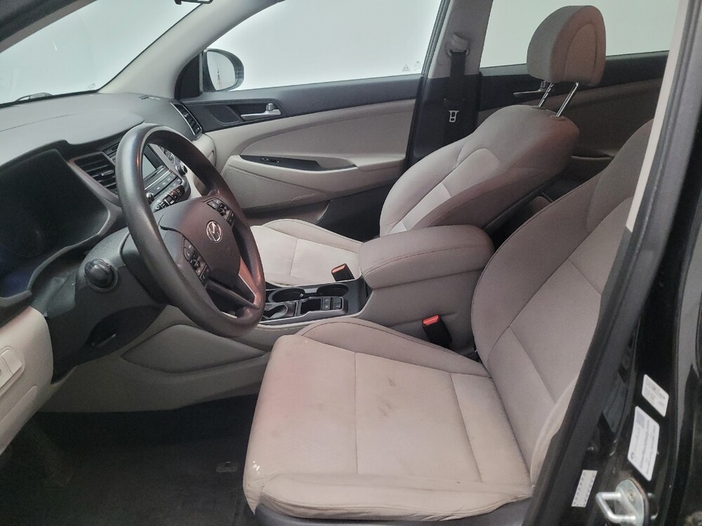 2016 Hyundai Tucson in Bakersfield, CA 93309 - 18133540 17