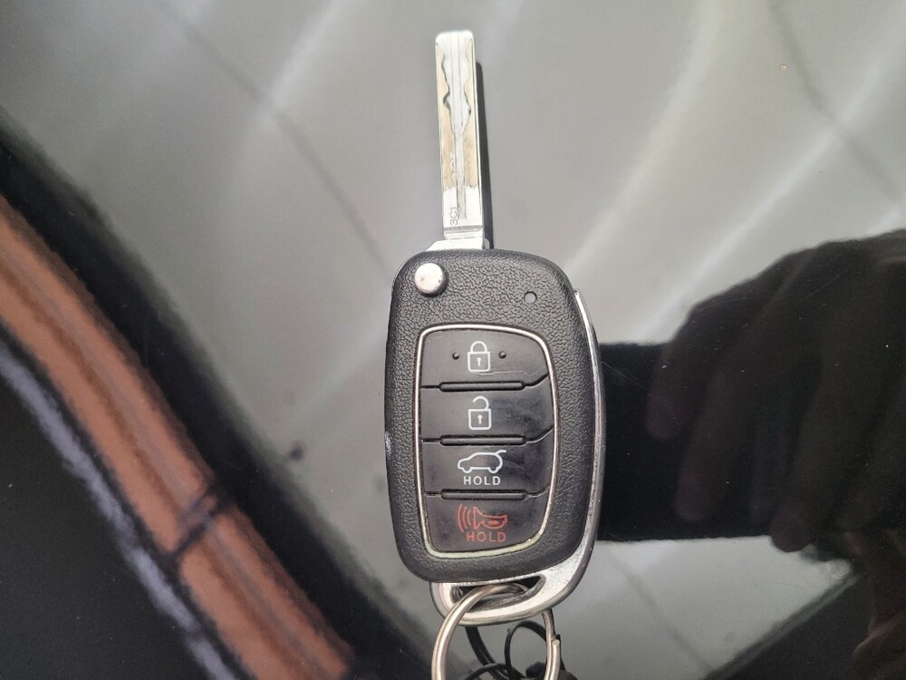 2016 Hyundai Tucson in Bakersfield, CA 93309 - 18133540 32