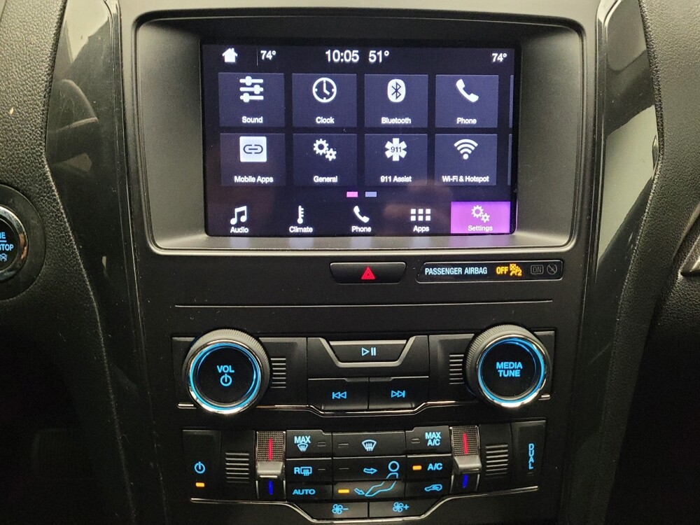 2018 Ford Explorer in Riverside, CA 92504 - 18133541 25