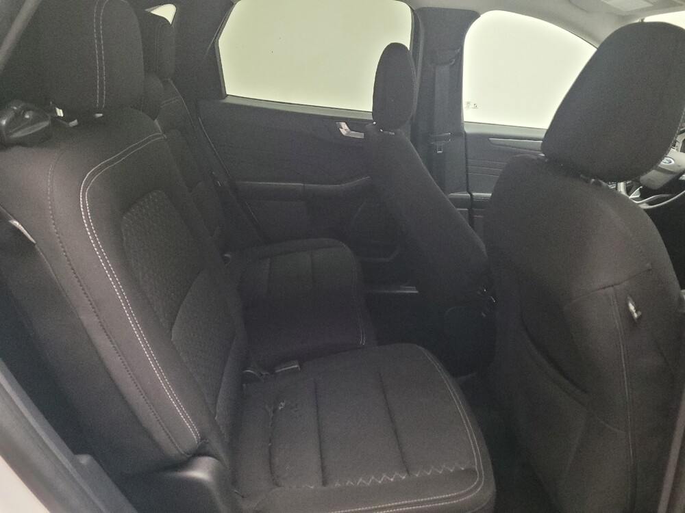 2023 Ford Escape in Fresno, CA 93726 - 18133543 19