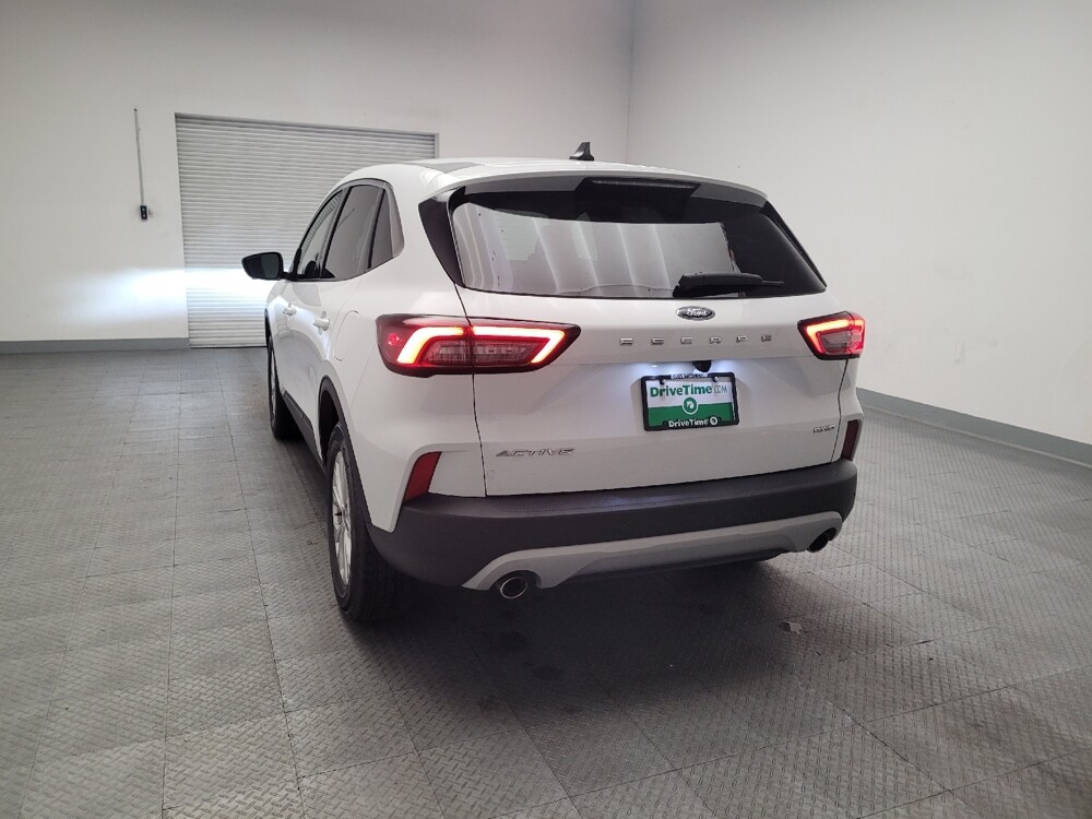 2023 Ford Escape in Fresno, CA 93726 - 18133543 6