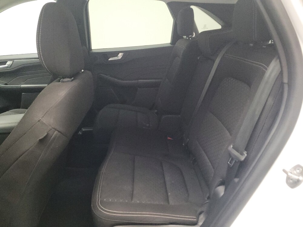 2023 Ford Escape in Fresno, CA 93726 - 18133543 18