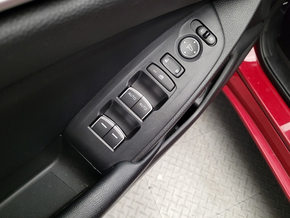 2018 Honda Accord in Fresno, CA 93726 - 18133545 27