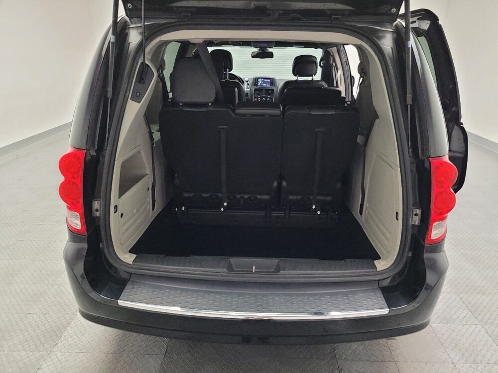 2019 Dodge Grand Caravan in Bakersfield, CA 93309 - 18133546 29