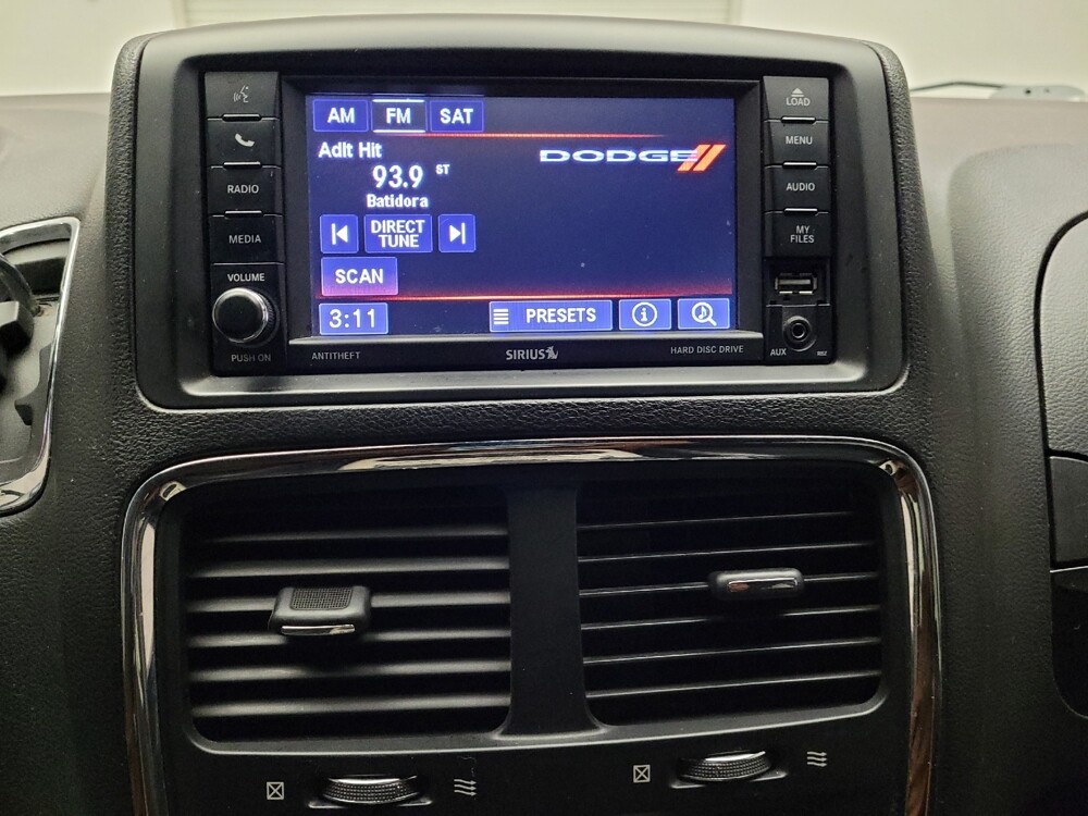 2019 Dodge Grand Caravan in Bakersfield, CA 93309 - 18133546 25