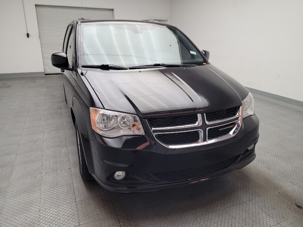 2019 Dodge Grand Caravan in Bakersfield, CA 93309 - 18133546 14