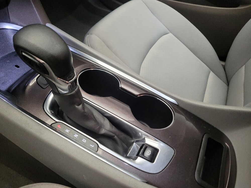 2022 Chevrolet Malibu in Downey, CA 90241 - 18133547 26