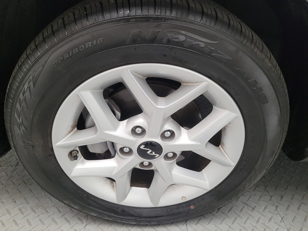 2025 Kia Soul in Sacramento, CA 95821 - 18133548 31