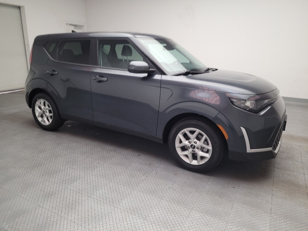 2025 Kia Soul in Sacramento, CA 95821 - 18133548 11