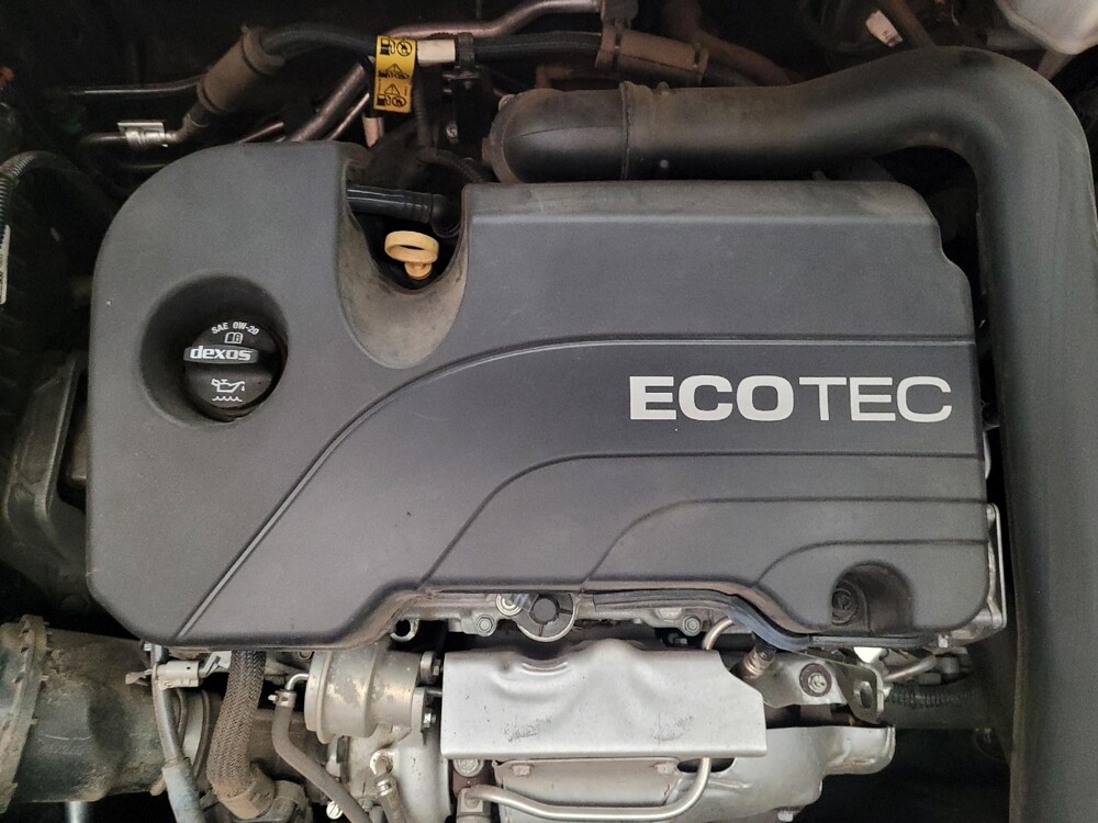 2018 Chevrolet Equinox in Sacramento, CA 95821 - 18133554 30