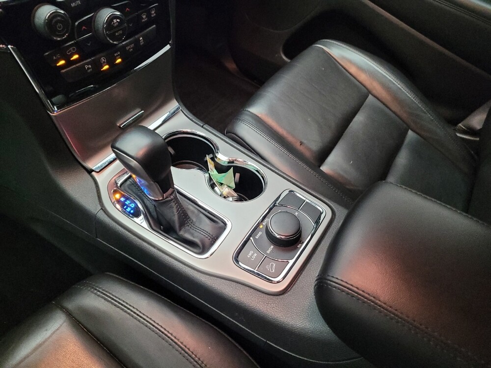 2022 Jeep Grand Cherokee in Montclair, CA 91763 - 18133555 26