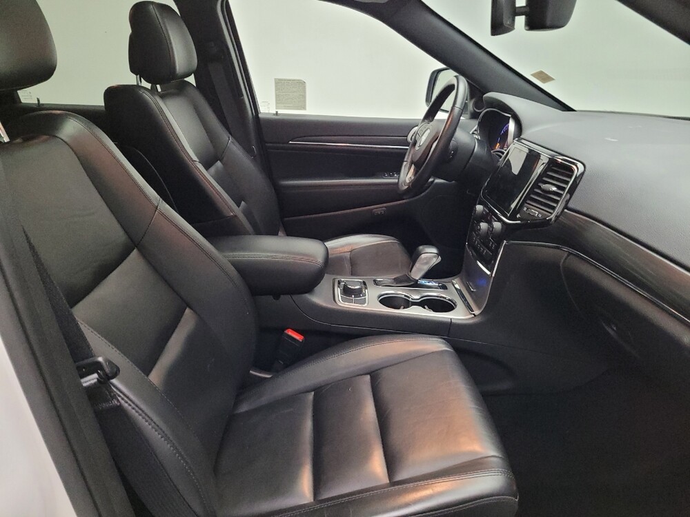 2022 Jeep Grand Cherokee in Montclair, CA 91763 - 18133555 21