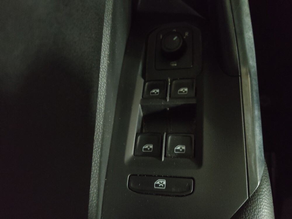 2019 Volkswagen Jetta in Stone Mountain, GA 30083 - 18133557 27