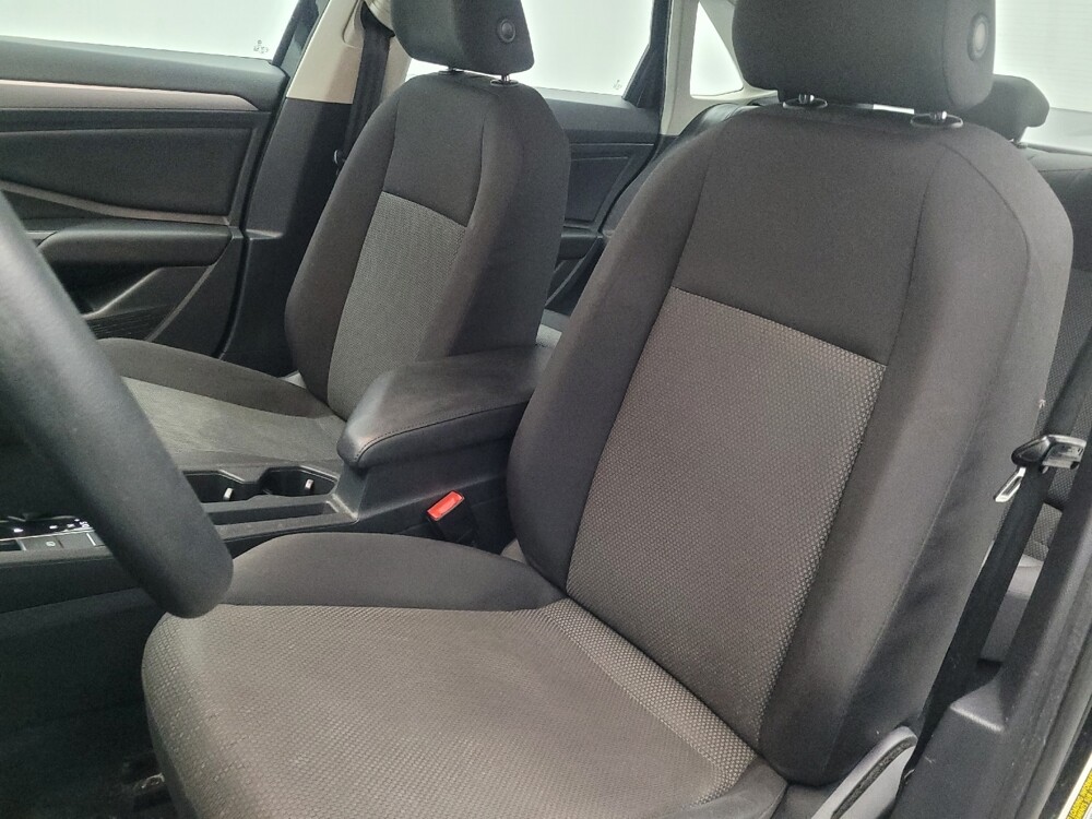 2019 Volkswagen Jetta in Stone Mountain, GA 30083 - 18133557 17