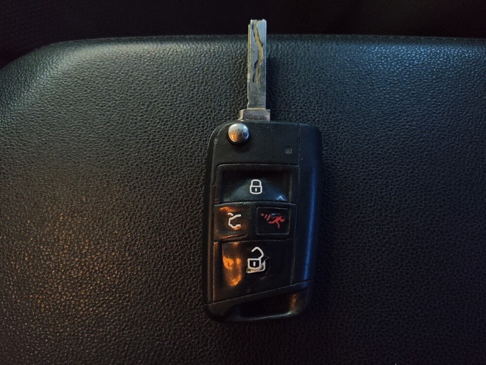 2019 Volkswagen Jetta in Conyers, GA 30094 - 18133558 32