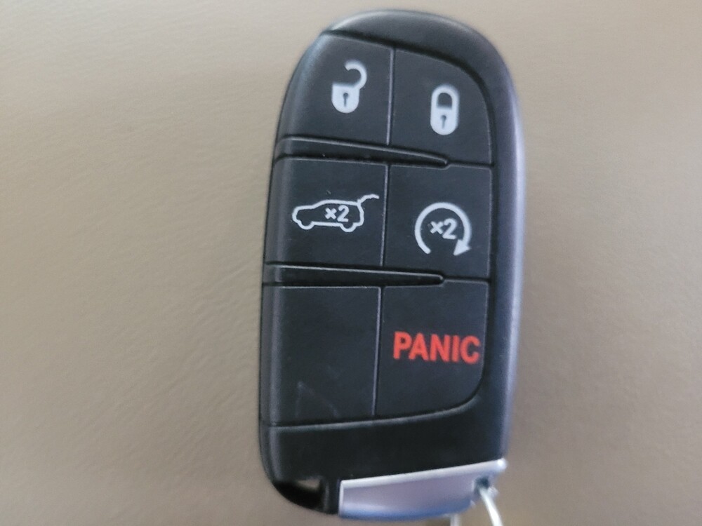 2018 Jeep Grand Cherokee in Duluth, GA 30096 - 18133562 32