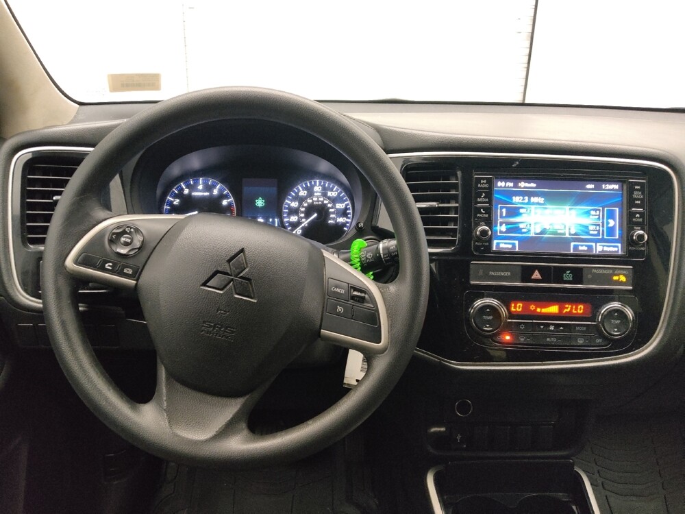 2019 Mitsubishi Outlander in Marietta, GA 30062 - 18133563 22
