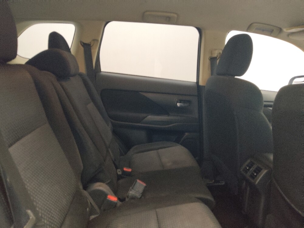 2019 Mitsubishi Outlander in Marietta, GA 30062 - 18133563 19