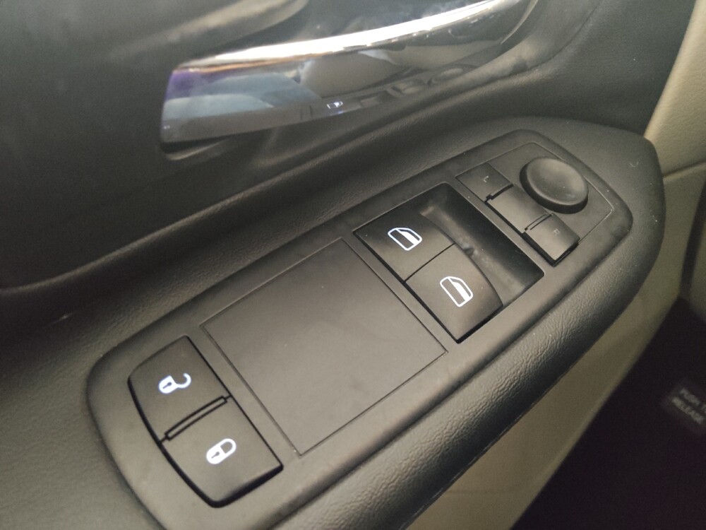 2016 Dodge Grand Caravan in Duluth, GA 30096 - 18133566 27