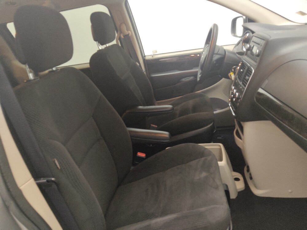 2016 Dodge Grand Caravan in Duluth, GA 30096 - 18133566 21