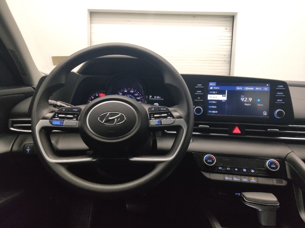 2022 Hyundai Elantra in Athens, GA 30606 - 18133572 22